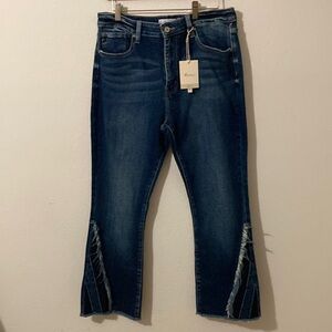 KanCan blue jeans Size 30x27 High rise ankle flare 93%cotton 5%rayon 2% spandex